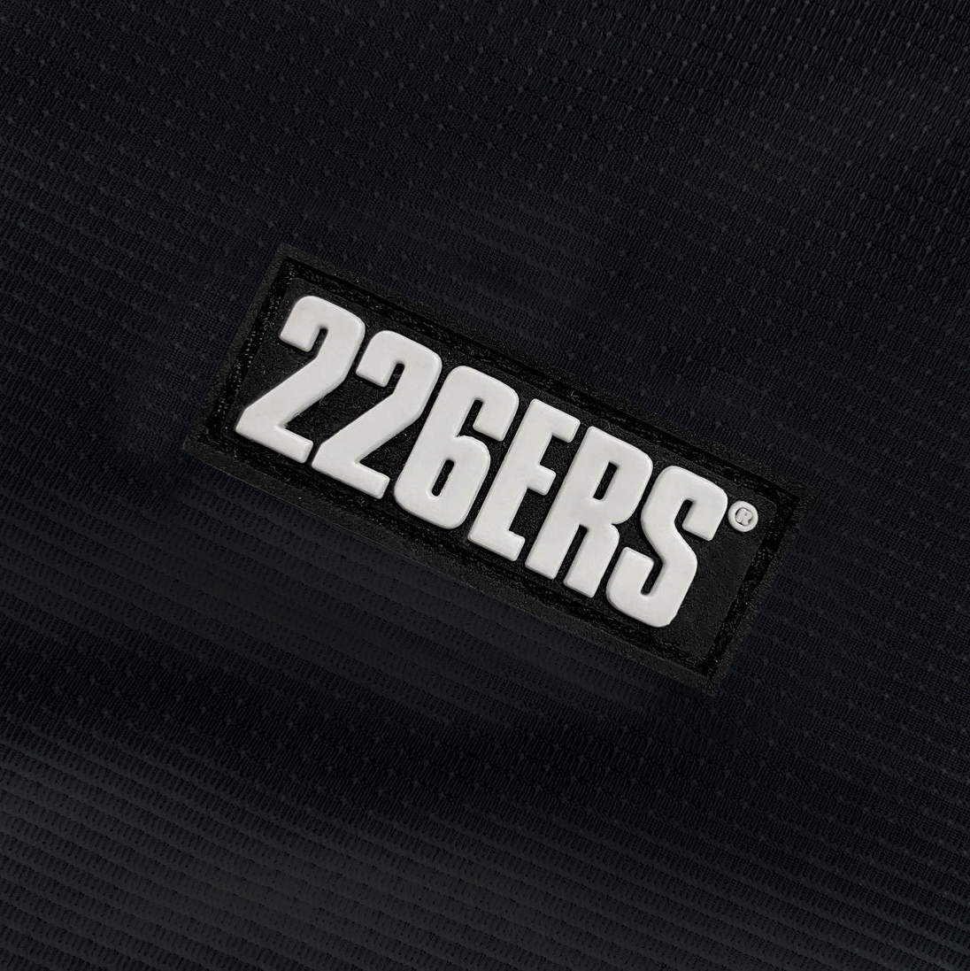 HYDRAZERO SIDE RUNNING T-SHIRT